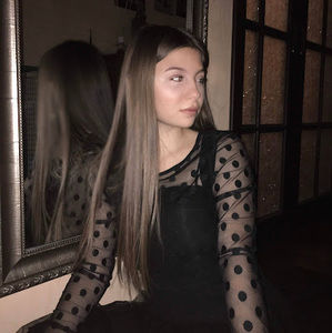 Meet your Posher, Karina